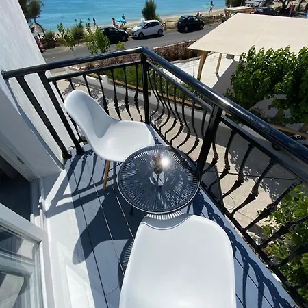 Manios Отель 3*