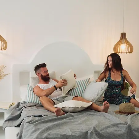 Отель Manios 3*