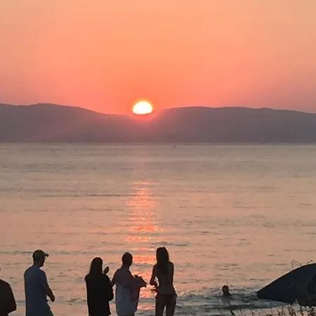 Отель Manios 3*